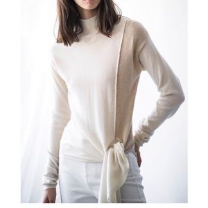 NWOT SOH cashmere Pullover with Front Tie